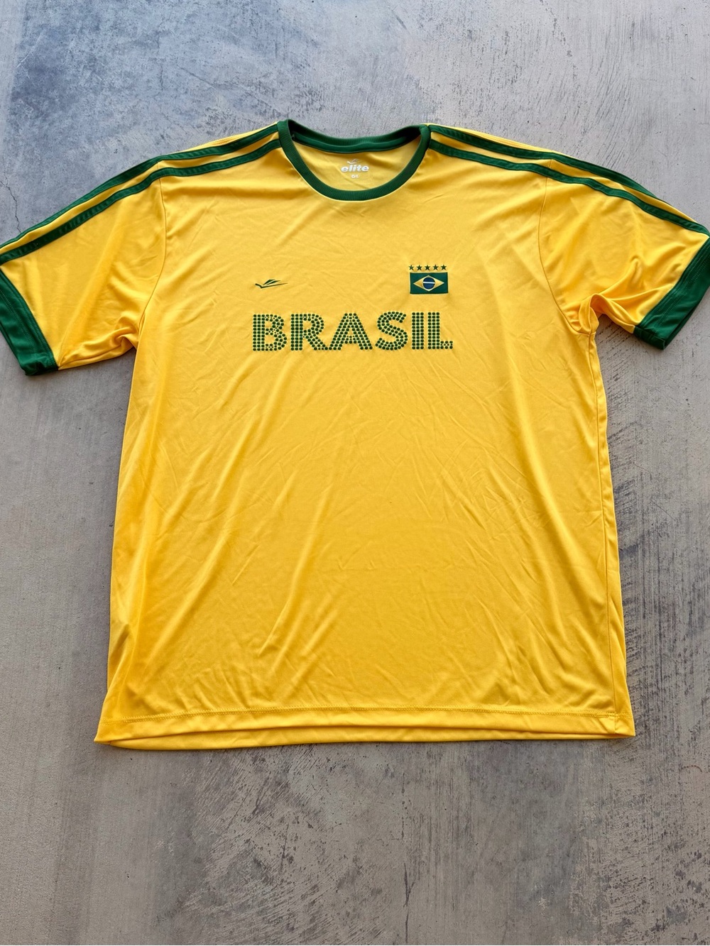 Brazil Men’s Brasil Soccer Jersey with Green Trim